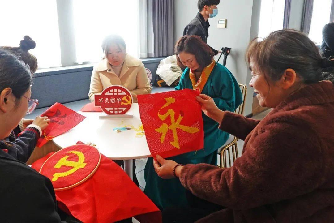 多肉玉缀夏天怎么养护？游戏画面